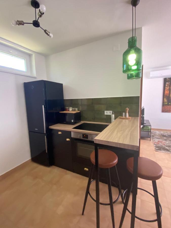 Spirit Homes Apartments Oroshaza Bagian luar foto