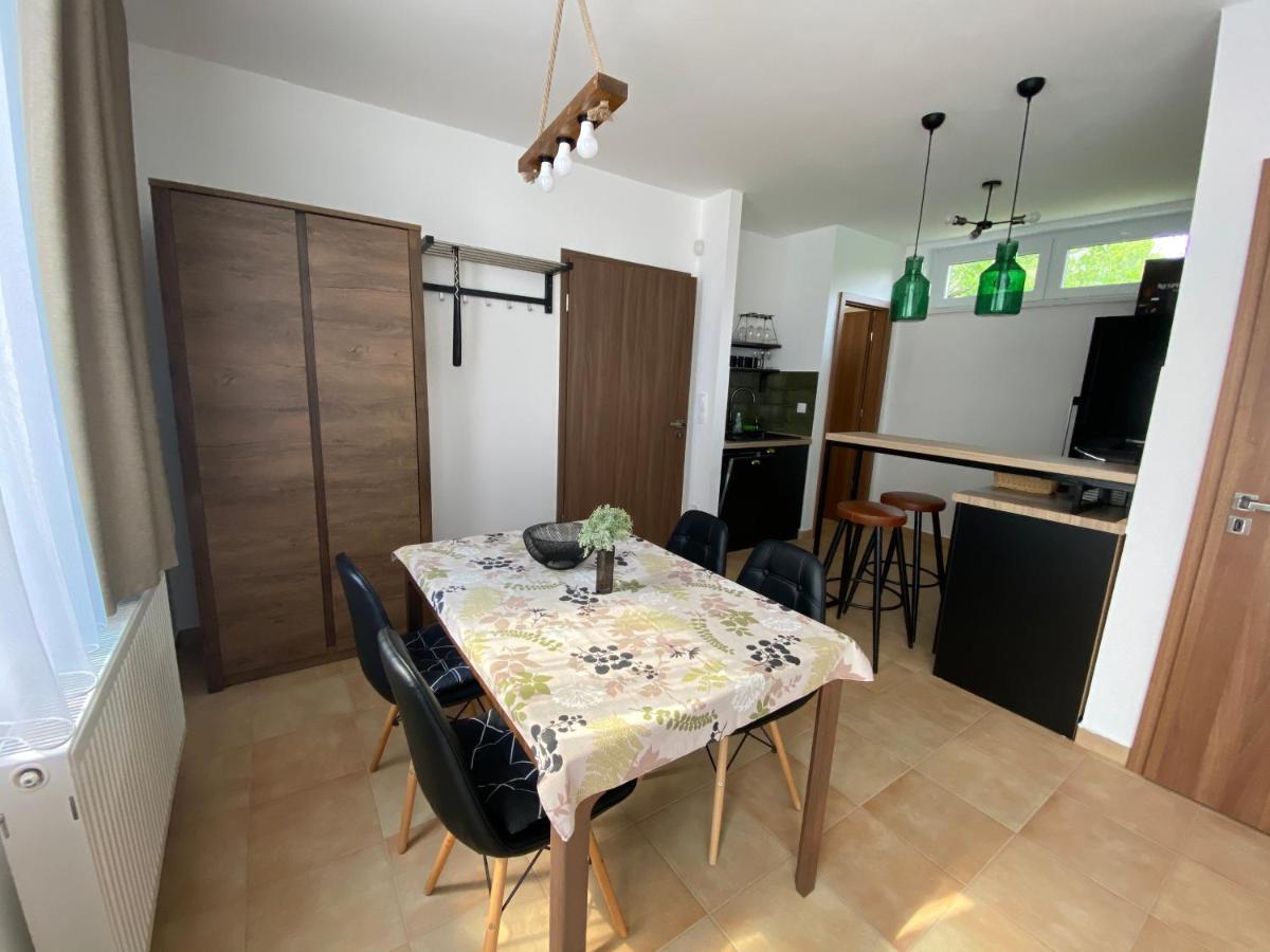 Spirit Homes Apartments Oroshaza Bagian luar foto
