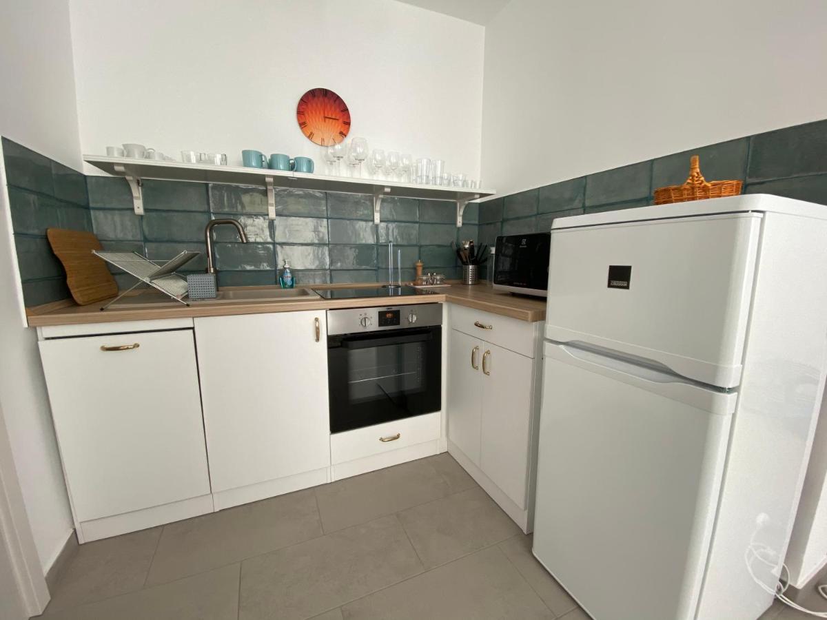 Spirit Homes Apartments Oroshaza Bagian luar foto