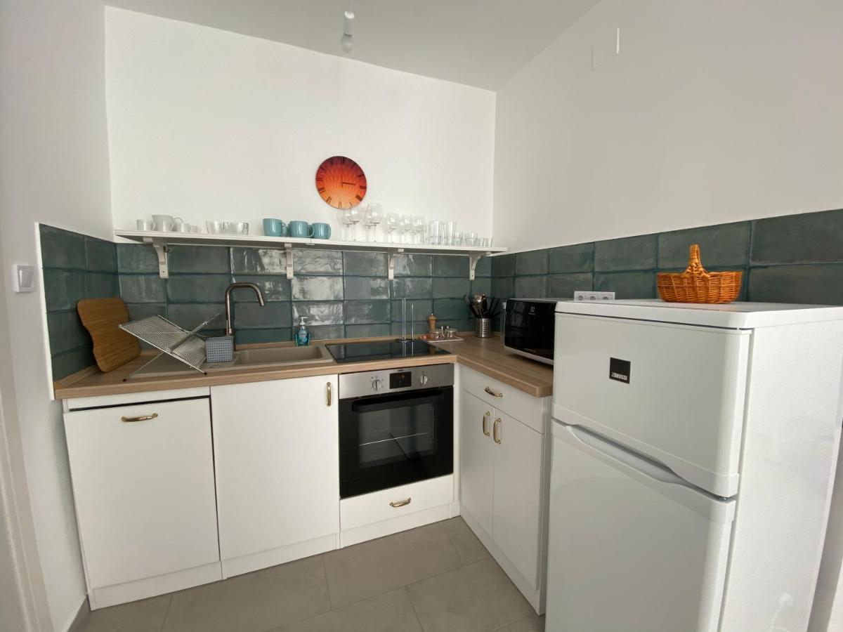 Spirit Homes Apartments Oroshaza Bagian luar foto