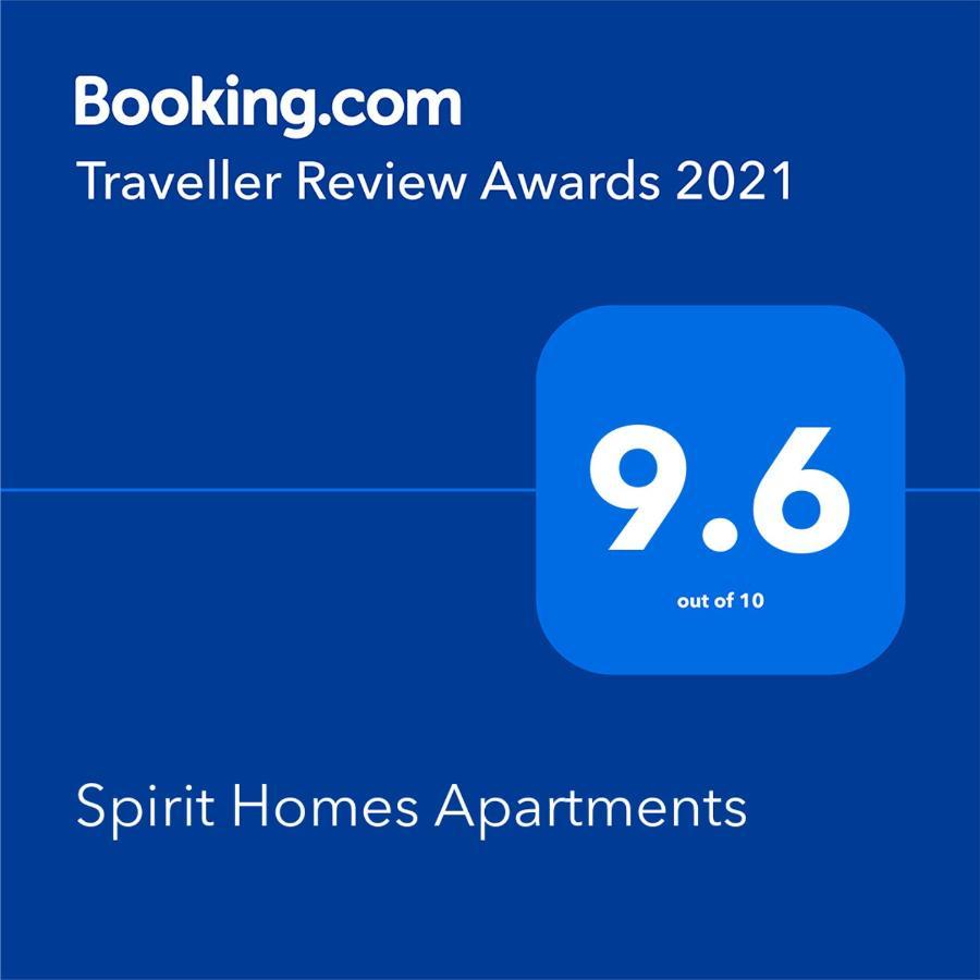 Spirit Homes Apartments Oroshaza Bagian luar foto