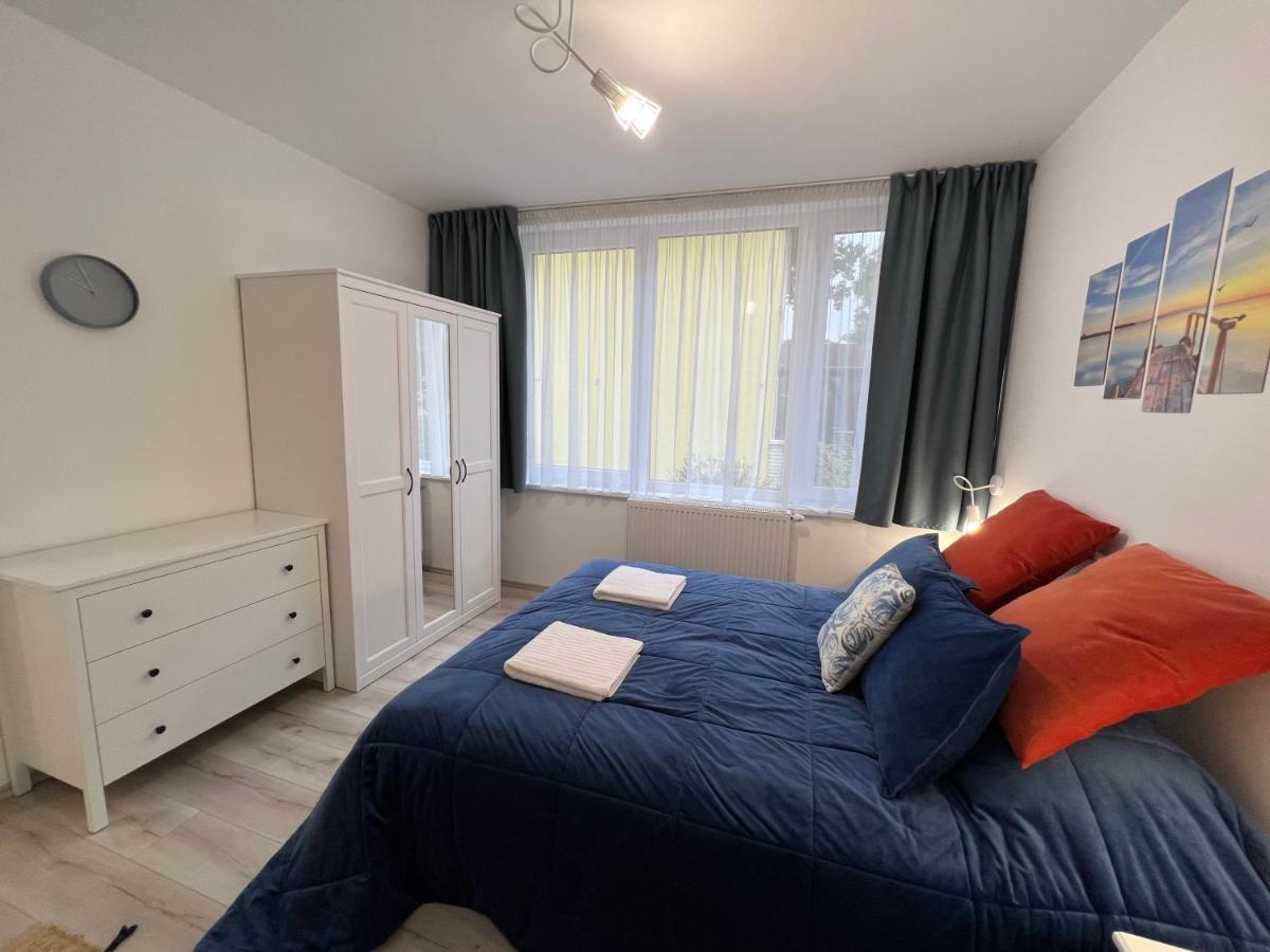 Spirit Homes Apartments Oroshaza Bagian luar foto